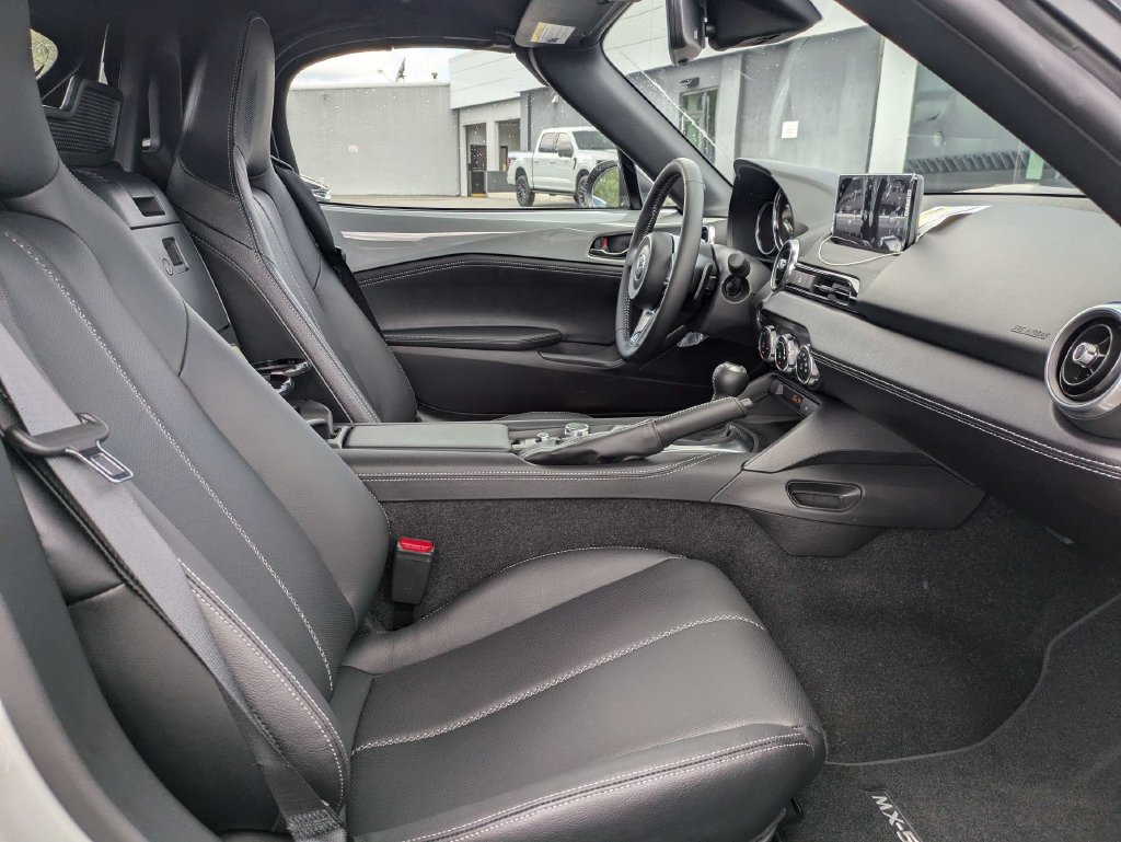 New 2026 MAZDA MX-5 Miata Grand Touring RWD image 13