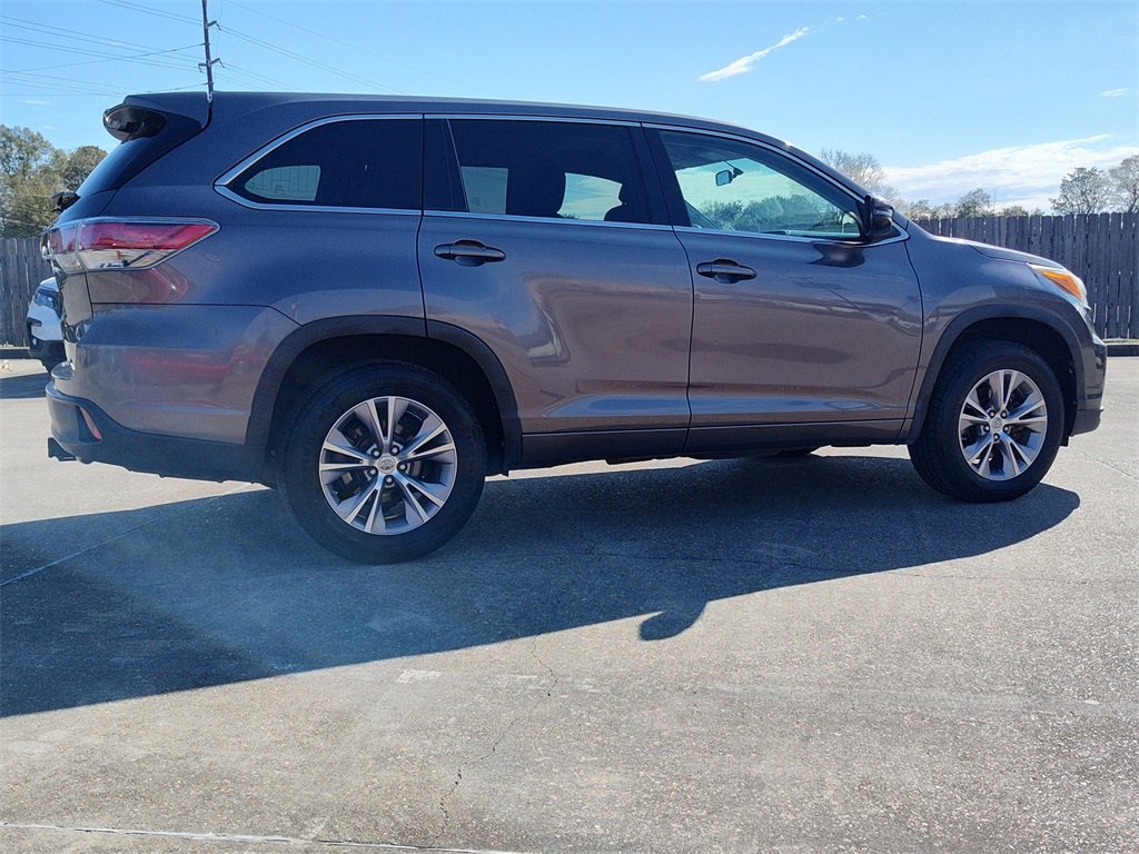 Used 2014 Toyota Highlander LE image 13