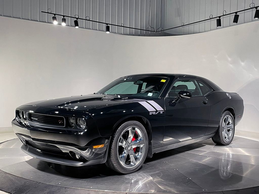 Used 2012 Dodge Challenger R/T Plus RWD image 2