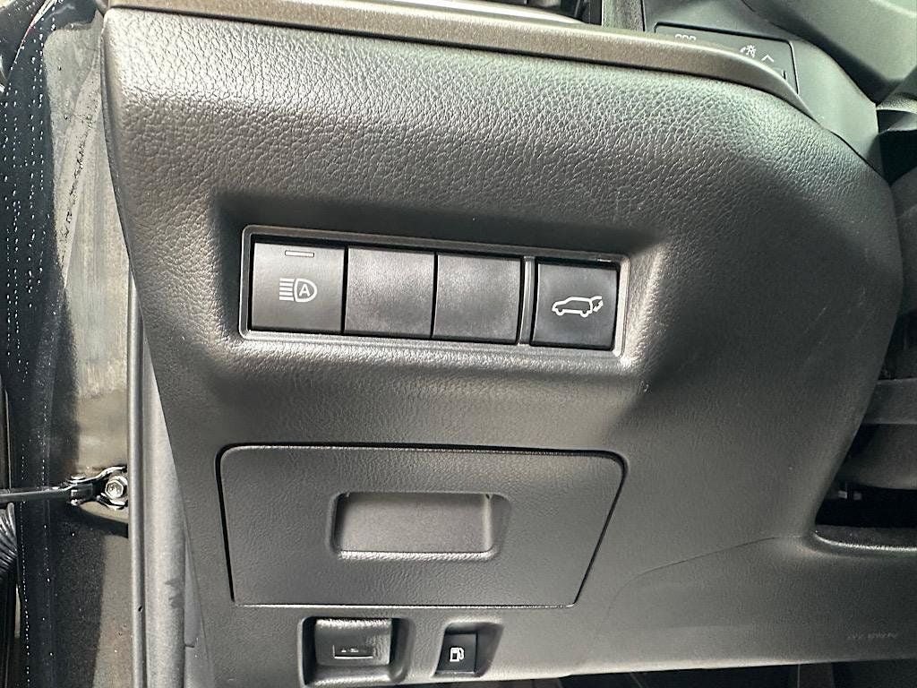 Certified 2024 Toyota Grand Highlander AWD image 19