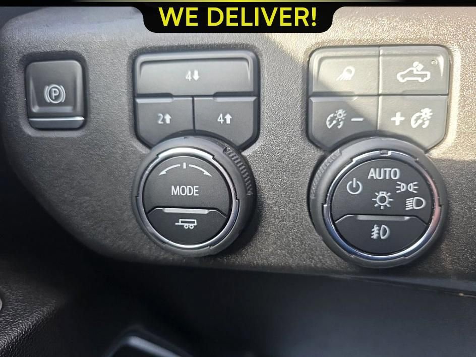 Used 2024 Chevrolet Silverado 3500 LT w/ Convenience Package AWD/4WD image 12