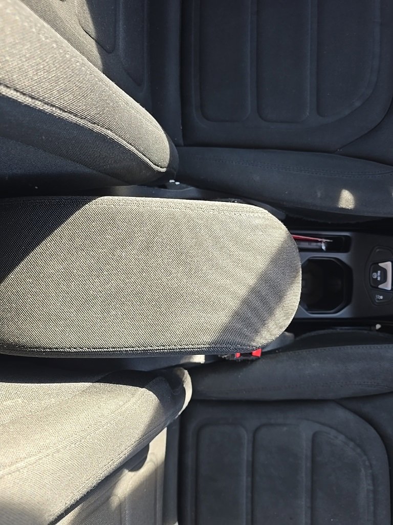 Certified 2019 Jeep Renegade Latitude image 29