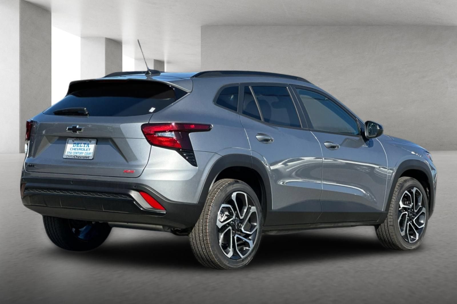 New 2026 Chevrolet Trax RS w/ Driver Confidence Package FWD image 4