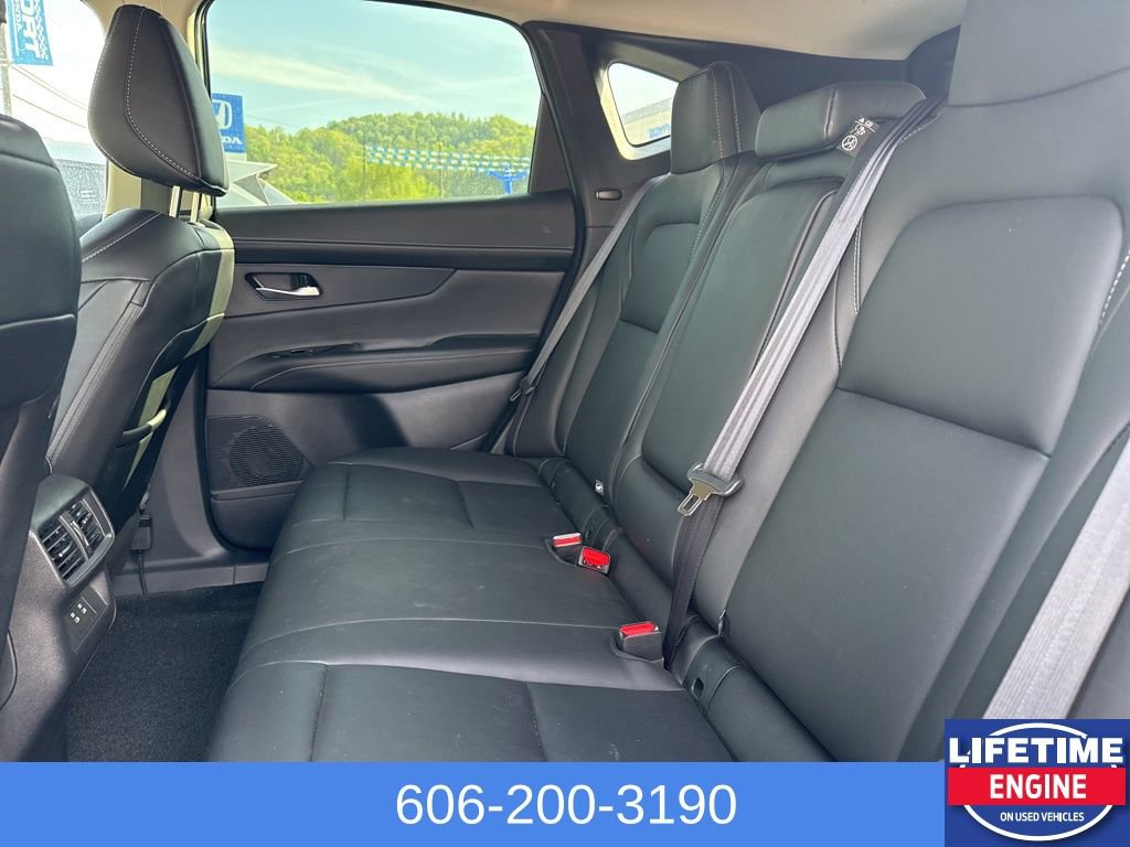 Used 2025 Nissan Murano SL w/ Cargo Package image 12