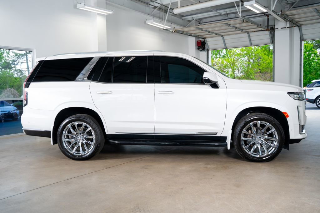 Used 2021 Cadillac Escalade Premium Luxury image 5