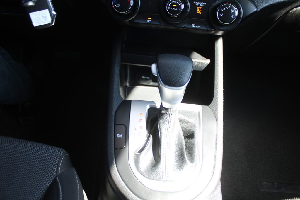 Certified 2023 Kia Forte LXS image 31