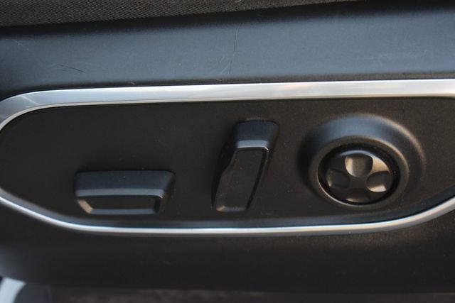 Used 2024 Jeep Wagoneer Series II AWD/4WD image 31