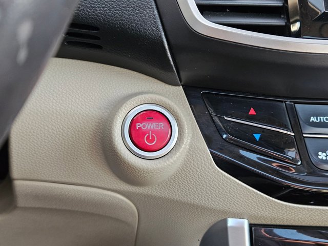 Used 2017 Honda Accord EX-L image 17