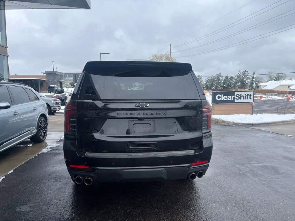 Used 2025 Chevrolet Suburban Z71 AWD/4WD image 5