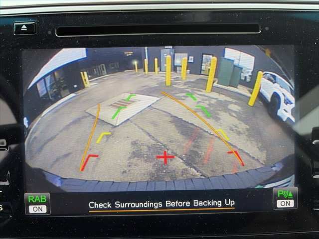 Used 2018 Subaru Outback 3.6R Touring w/ Popular Package #3 image 10