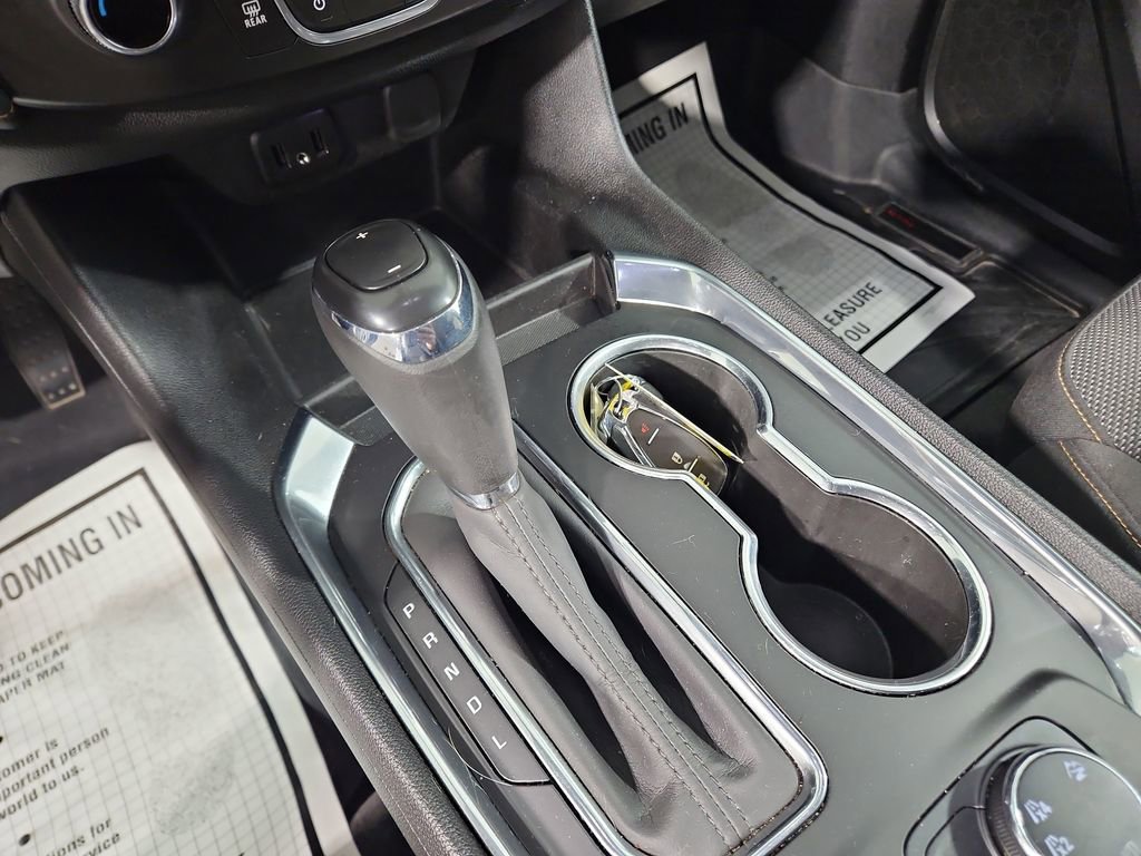 Used 2020 Chevrolet Traverse LS image 23