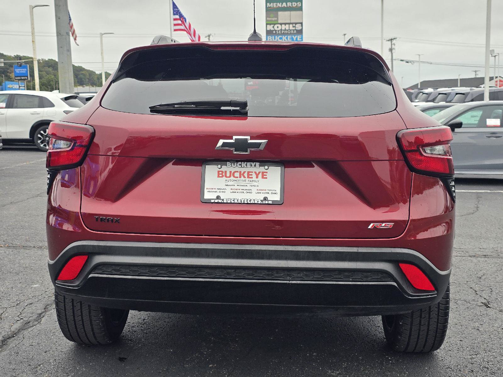 Used 2025 Chevrolet Trax RS FWD image 6