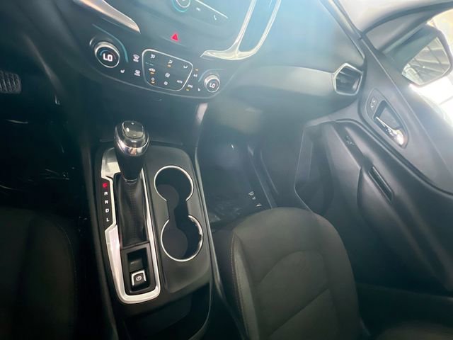 Used 2019 Chevrolet Equinox LT w/ Driver Convenience Package FWD image 25