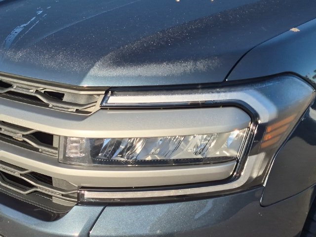 Used 2024 Ford Expedition XLT AWD/4WD image 9