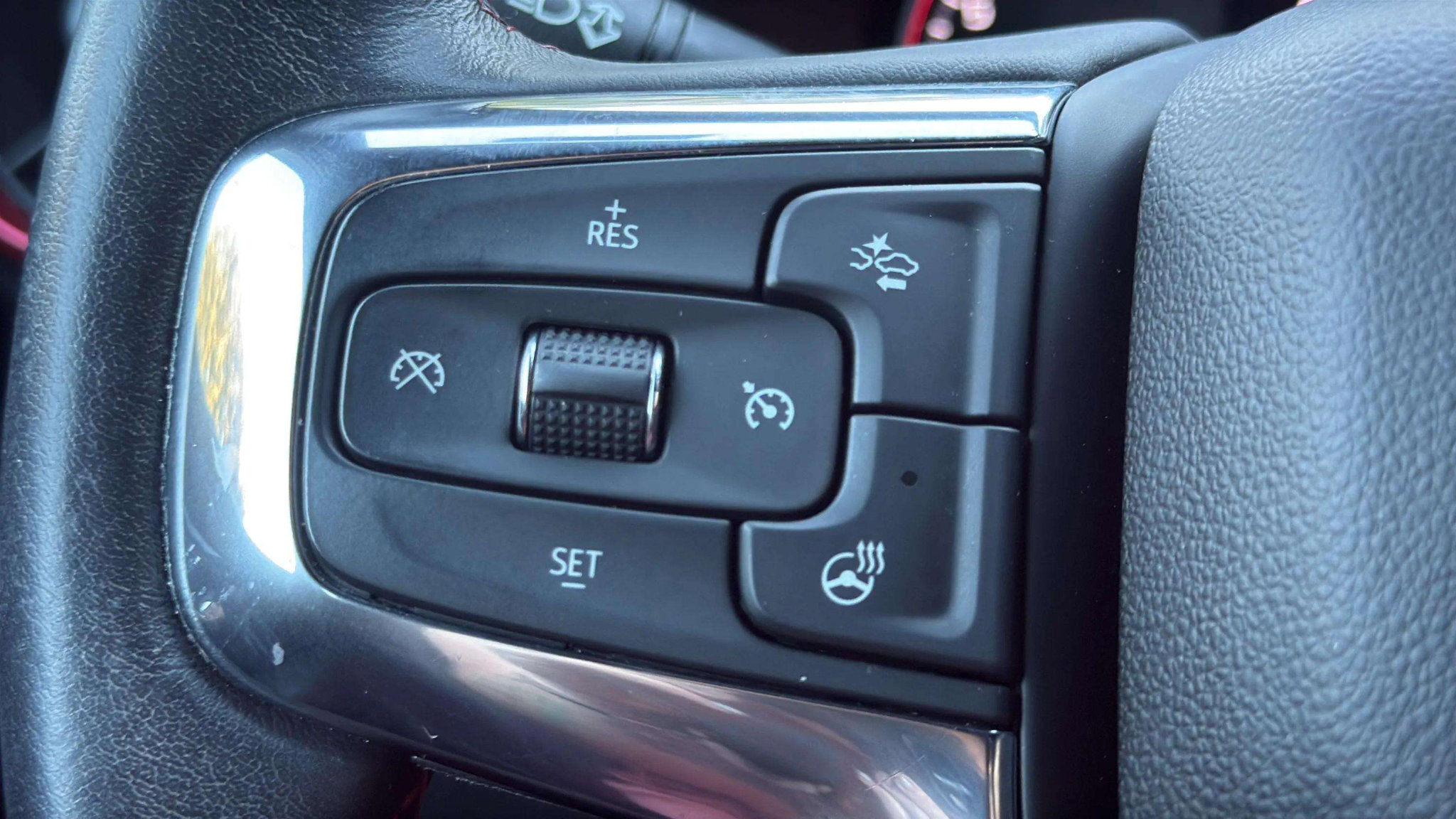 Used 2022 Chevrolet Blazer RS w/ Enhanced Convenience Package image 33