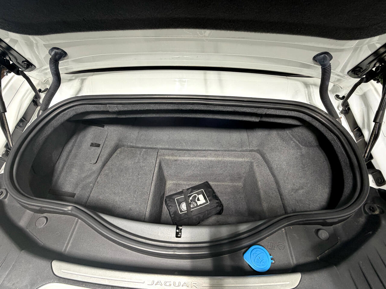Used 2014 Jaguar F-TYPE S image 11