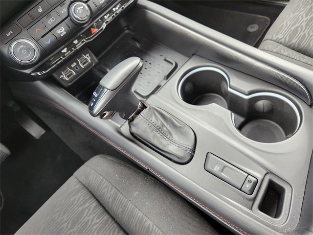 Used 2025 Dodge Durango R/T w/ Trailer Tow Group IV image 12