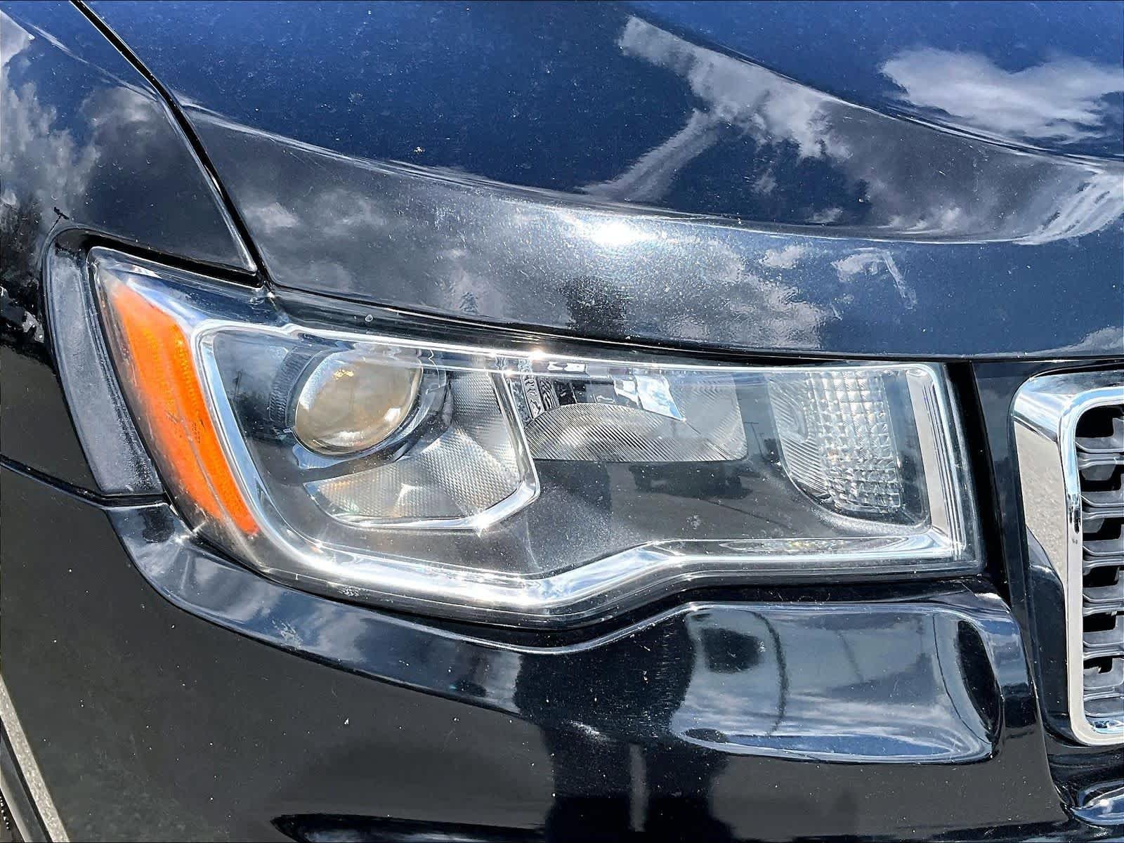 Used 2020 Jeep Grand Cherokee Laredo image 33