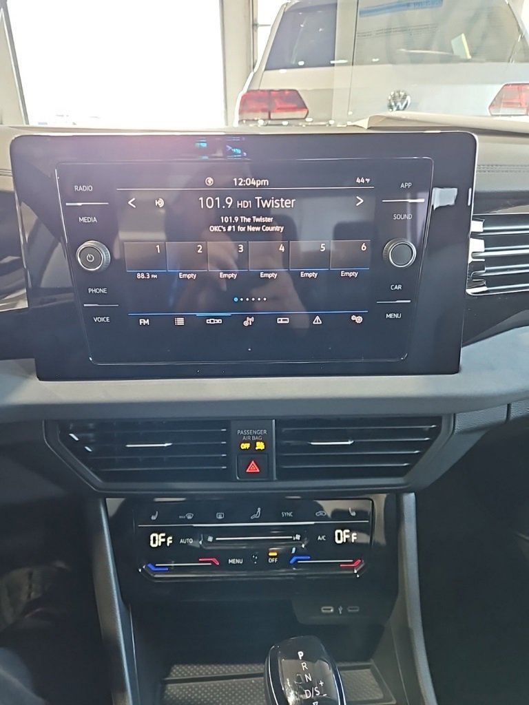 New 2026 Volkswagen Jetta SE image 30