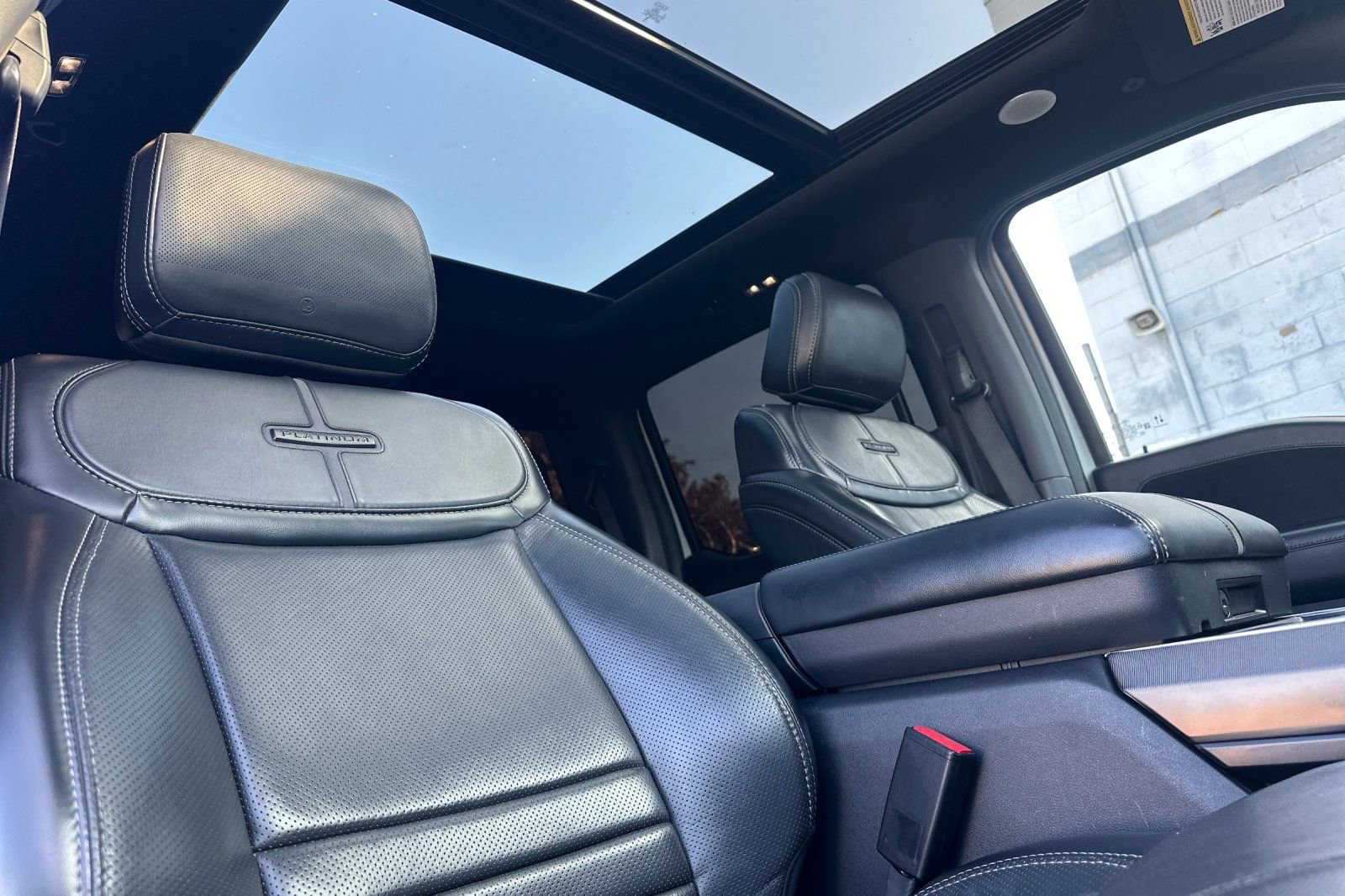 Used 2023 Ford F150 Platinum w/ Equipment Group 701A High image 17