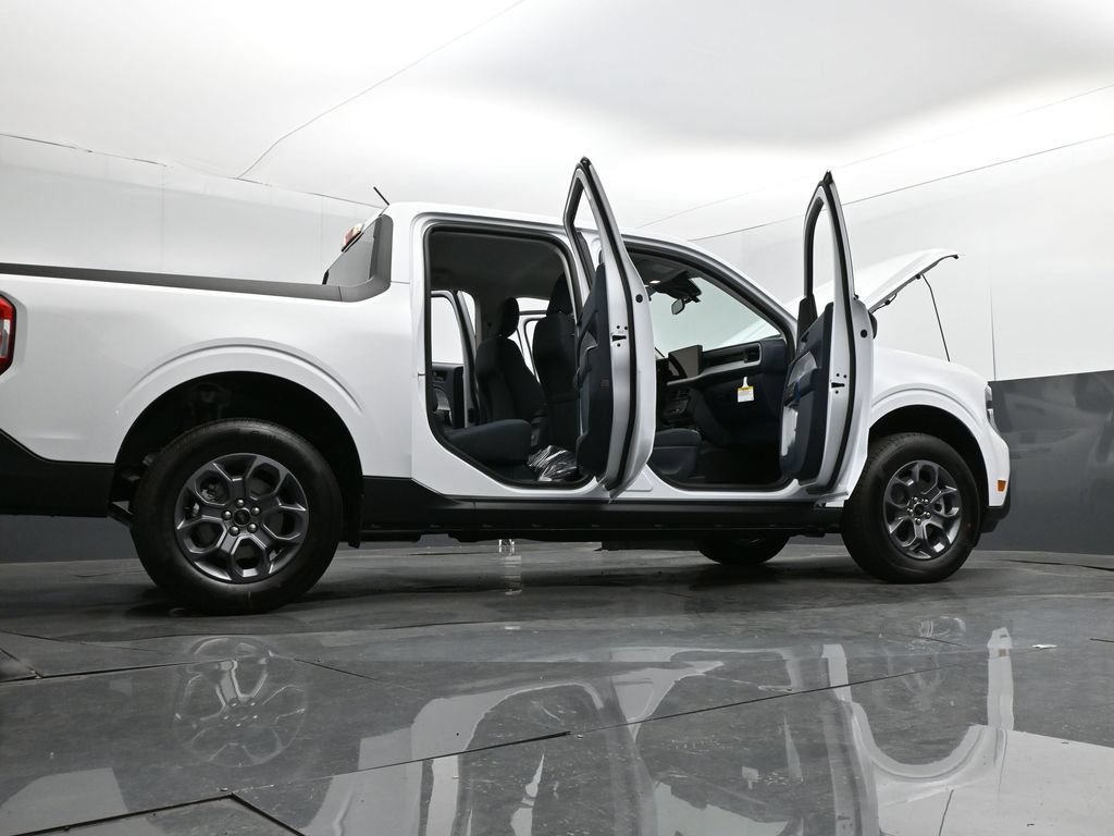 New 2026 Ford Maverick XLT w/ Equipment Group 301A AWD/4WD image 31