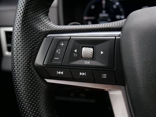 Used 2024 Mitsubishi Outlander SEL Black Edition AWD/4WD image 18
