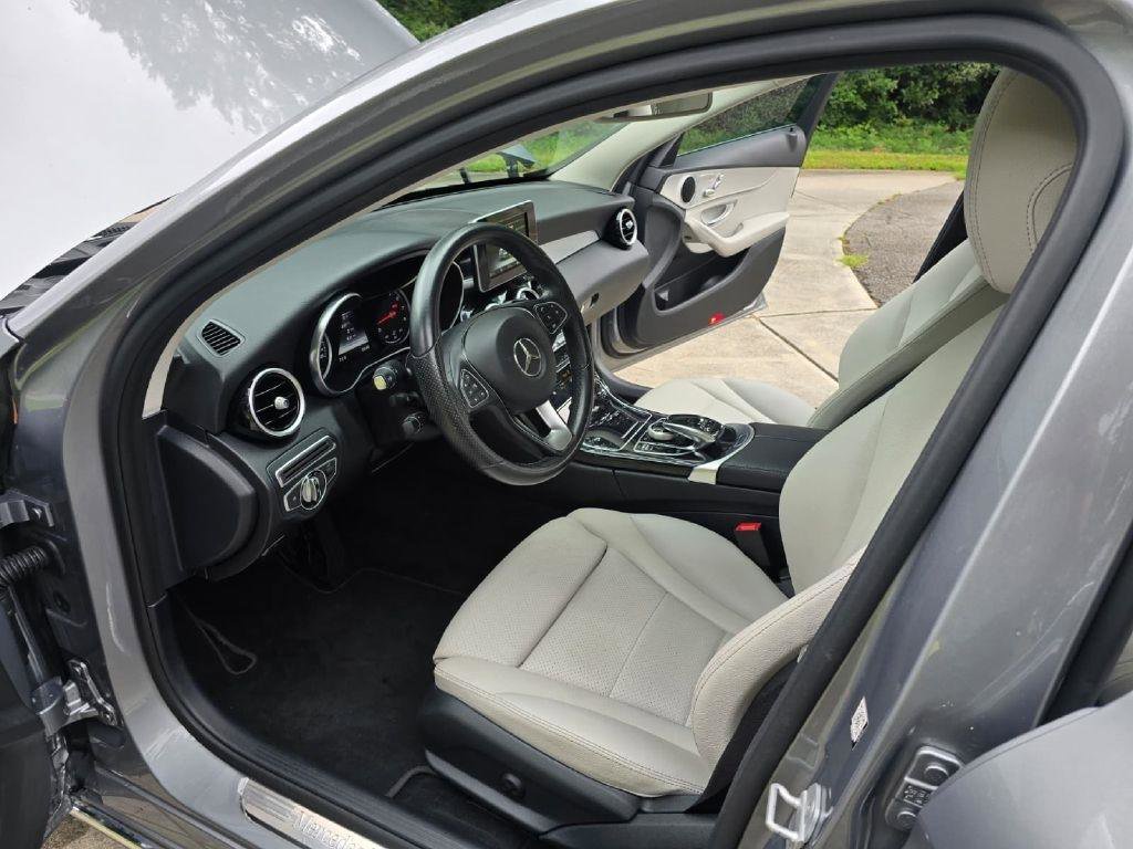 Used 2015 Mercedes-Benz C 300 Sedan image 36