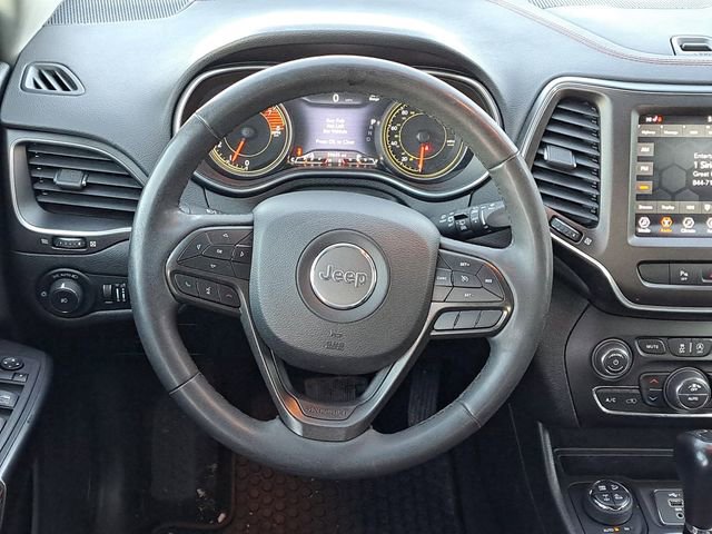 Used 2022 Jeep Cherokee Trailhawk AWD/4WD image 24
