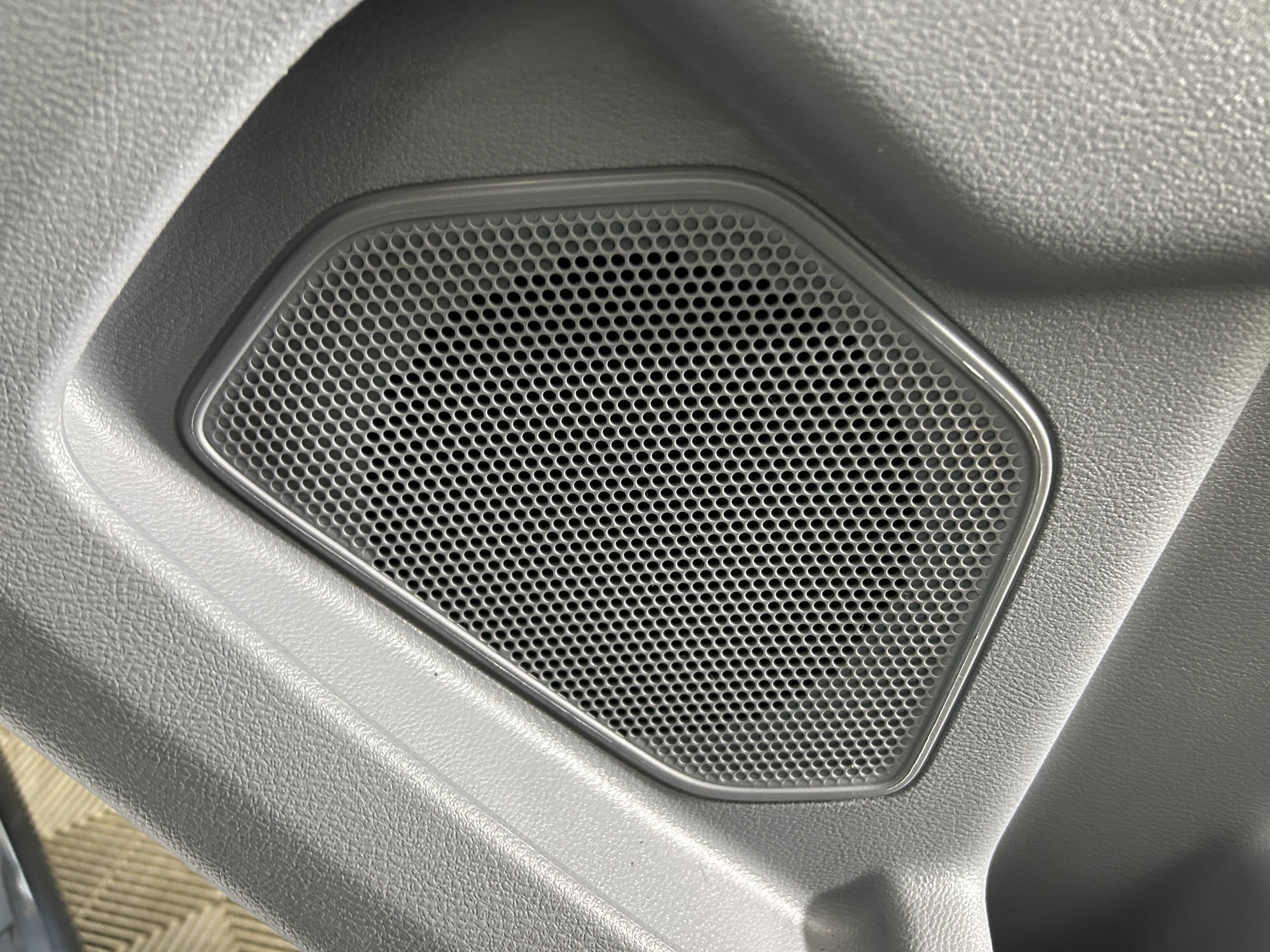 Used 2018 Ford Transit 350 XL RWD image 26