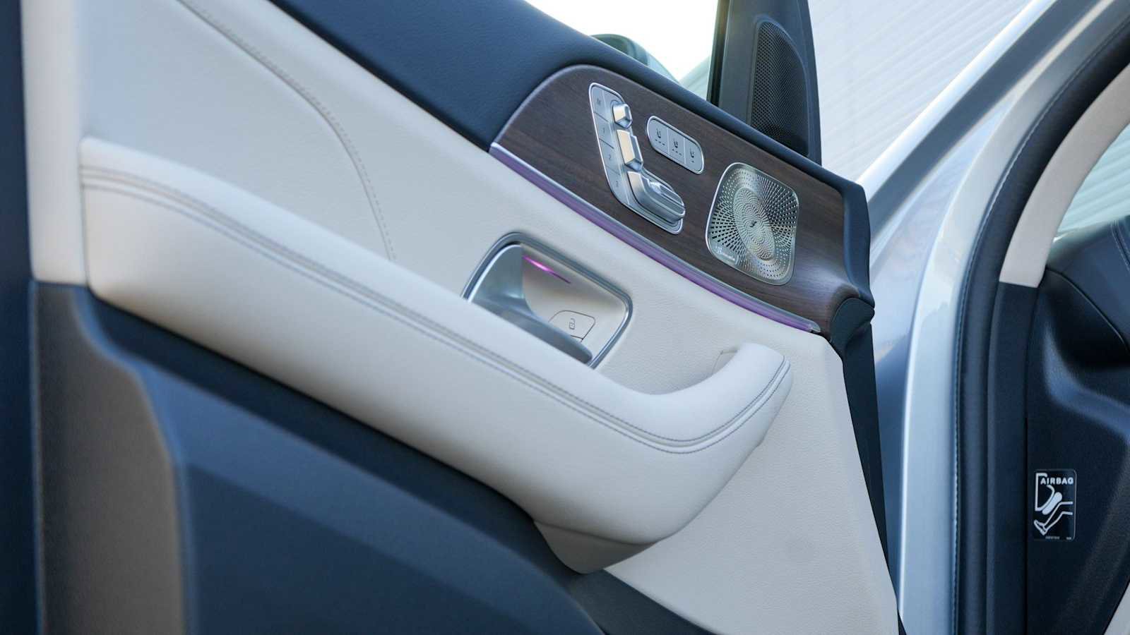 Used 2026 Mercedes-Benz GLS 450 4MATIC image 30