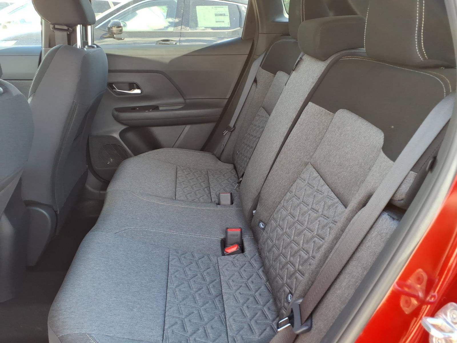 New 2026 Nissan Kicks SV w/ Cold Weather Package AWD/4WD image 6