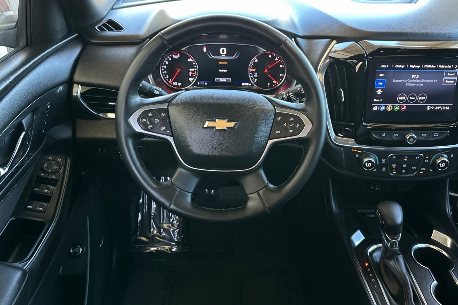 Certified 2023 Chevrolet Traverse High Country image 17