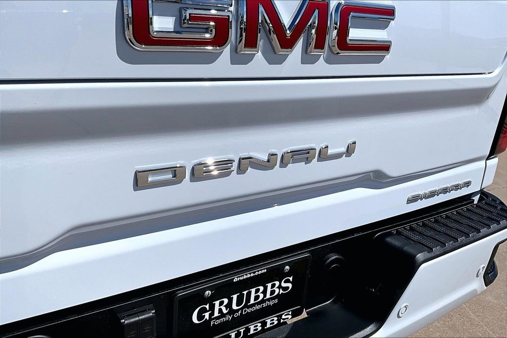 New 2026 GMC Sierra 2500 Denali w/ Denali Reserve Package image 32