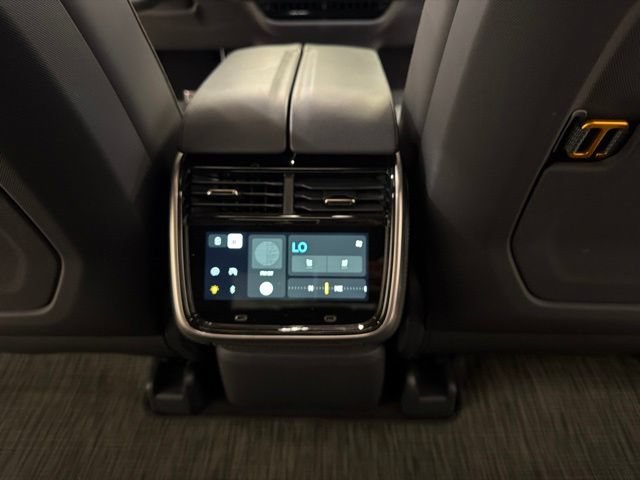 Used 2023 Rivian R1T Adventure Dual AWD/4WD image 25
