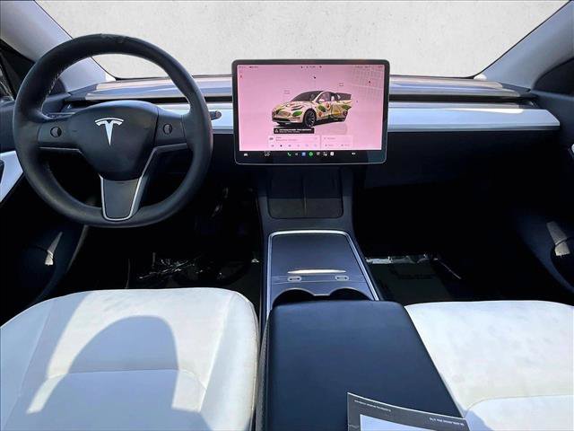 Used 2022 Tesla Model Y Long Range AWD/4WD image 15