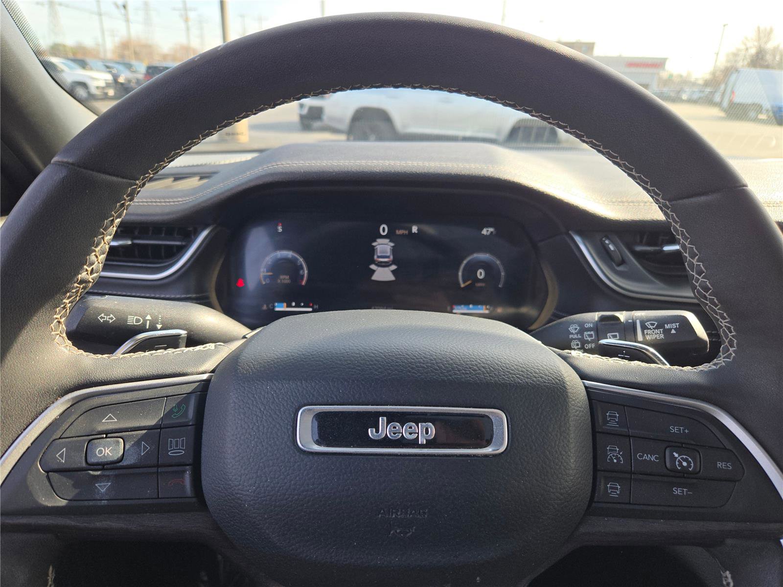 Certified 2024 Jeep Grand Cherokee L Limited w/ Luxury Tech Group II AWD/4WD image 39