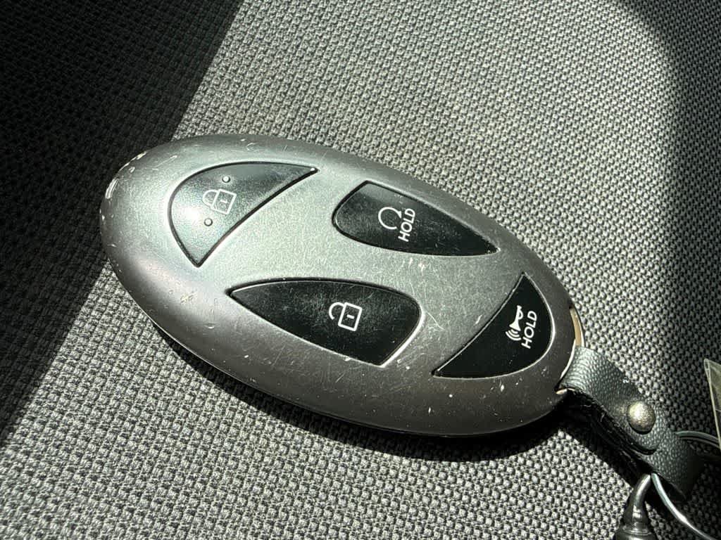 Used 2025 Hyundai Kona SEL FWD image 24