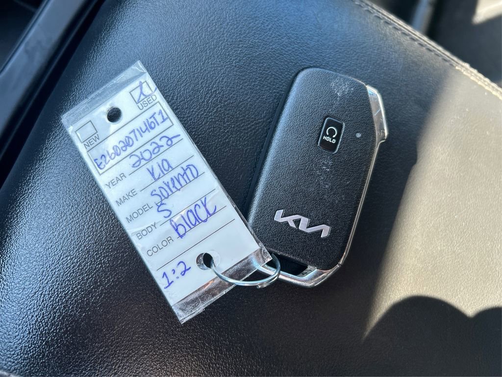 Used 2022 Kia Sorento S w/ Panoramic Sunroof Package image 32