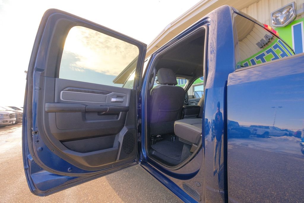 Used 2022 RAM 2500 Big Horn w/ Level A Equipment Group image 27