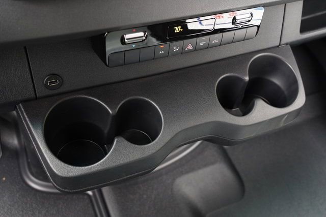 Used 2023 Mercedes-Benz Sprinter 3500 image 41