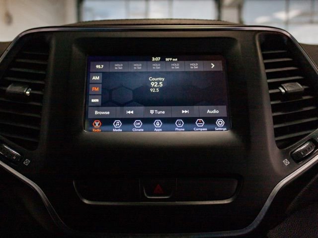 Used 2020 Jeep Cherokee Latitude image 12