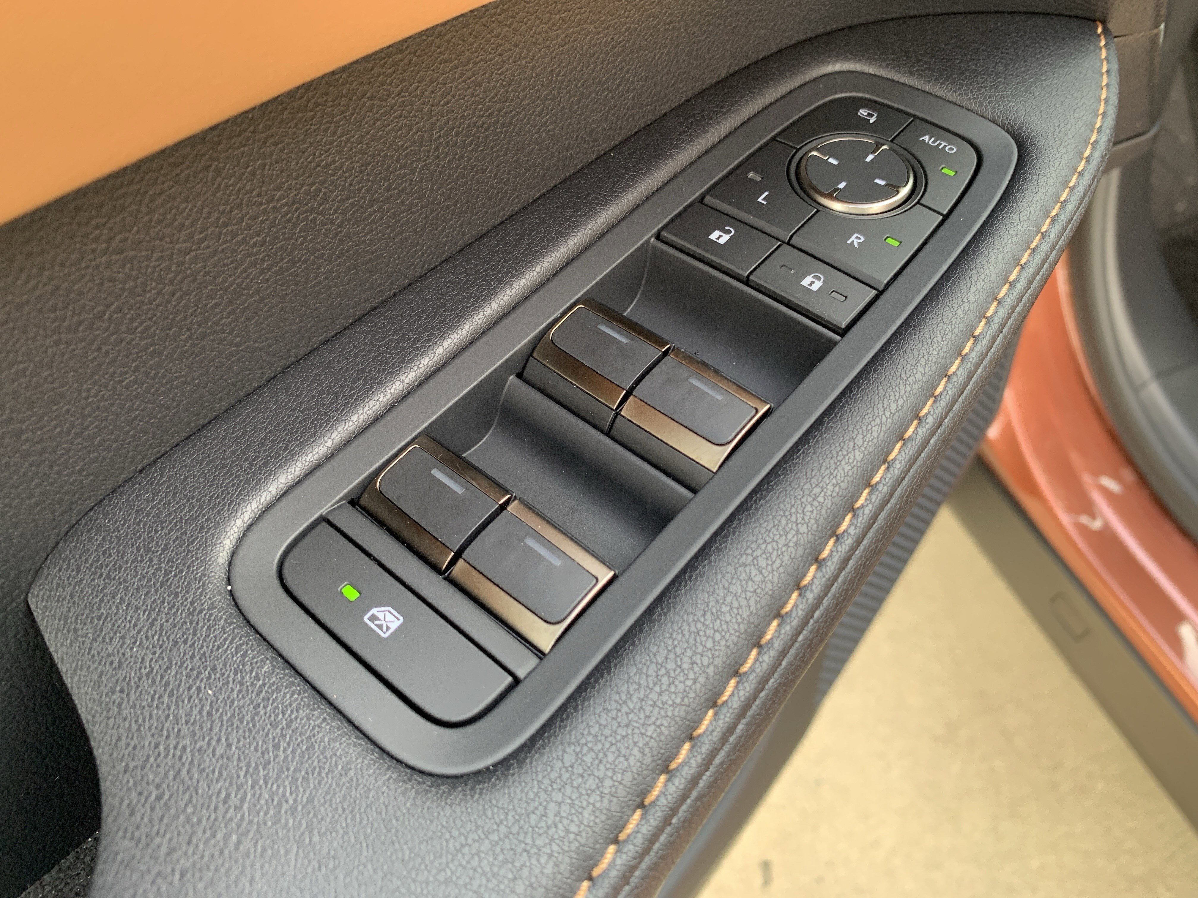 Certified 2025 Lexus RX 350 Premium w/ Accessory Package (Z1) image 15