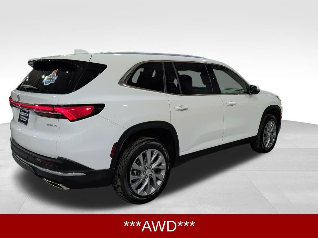 Certified 2025 Buick Enclave Preferred image 8