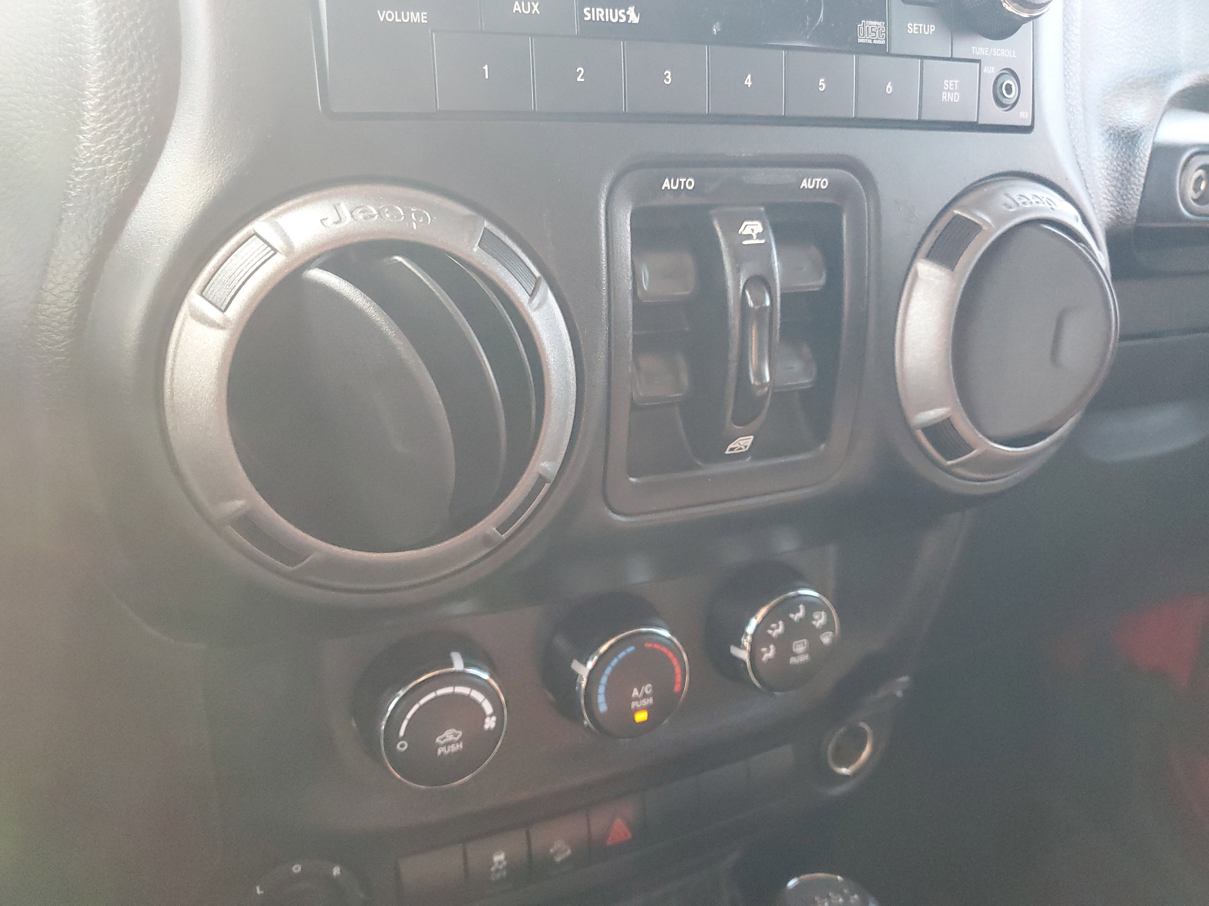 Used 2016 Jeep Wrangler Unlimited Sport w/ Quick Order Package 24S image 35