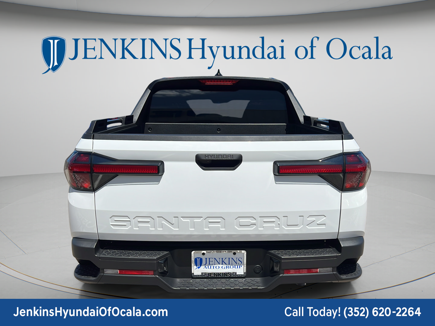 Certified 2025 Hyundai Santa Cruz SEL FWD image 4