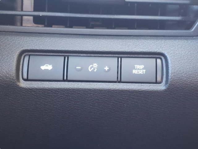 Certified 2025 Nissan Altima 2.5 SR AWD/4WD image 28