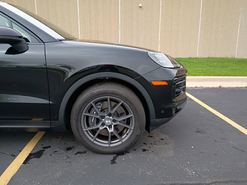 Certified 2026 Porsche Cayenne image 7