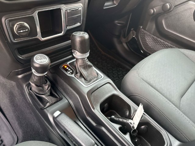 Used 2019 Jeep Wrangler Unlimited Sport AWD/4WD image 29