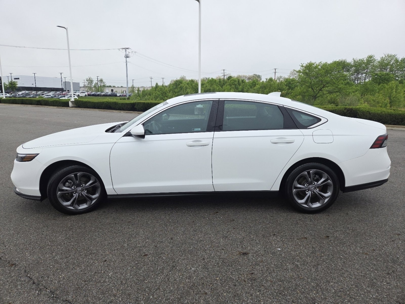 Used 2024 Honda Accord EX image 15