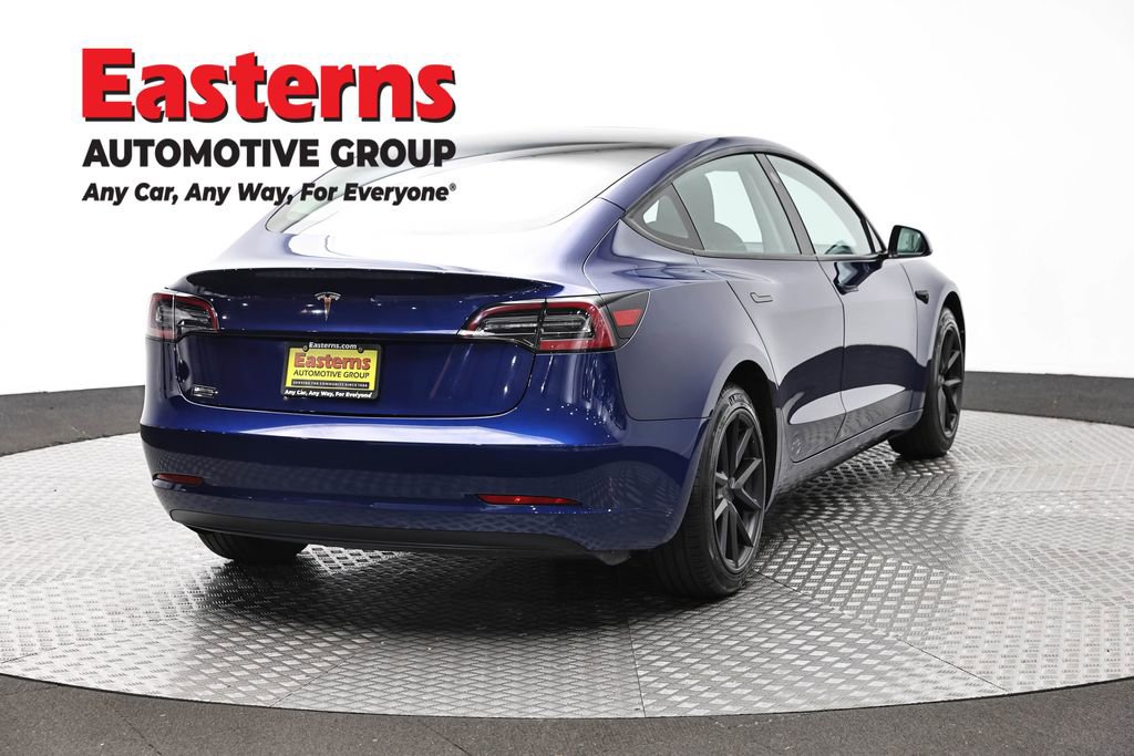 Used 2023 Tesla Model 3 Standard Range RWD image 5
